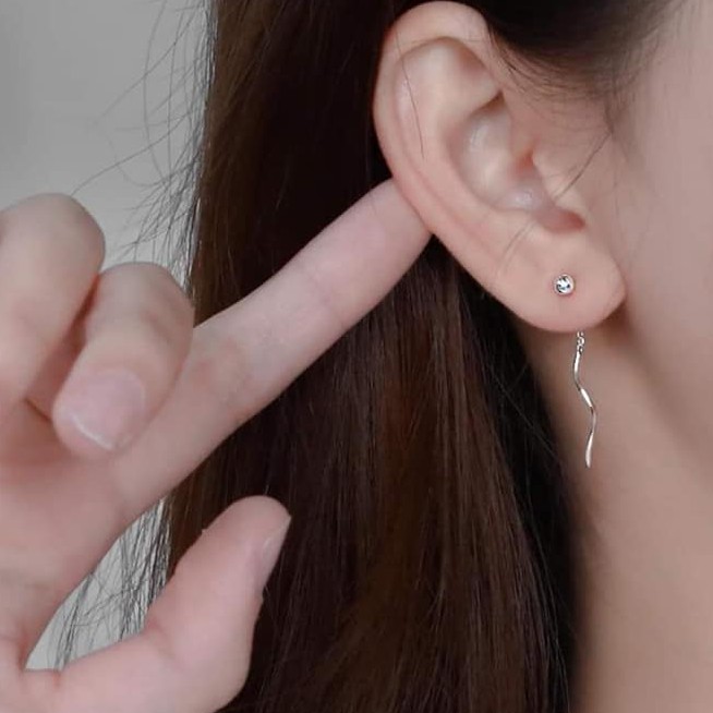 1 CHIẾC BÔNG TAI BI BẠC DÁNG DÀI XINH XẮN, BẠC NGUYỄN KHÁNG