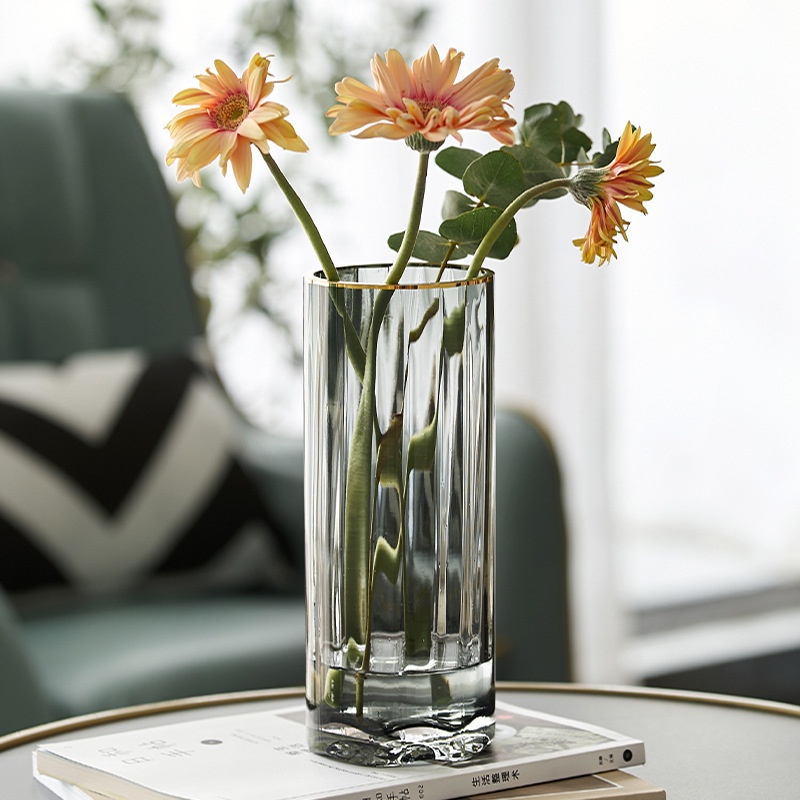 Lọ hoa thủy tinh viền vàng gudecor, bình hoa decor phòng ngủ và trang trí phòng khách cao cấp