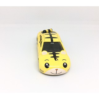 Xe Tomica - Xe mô hình mèo vàng