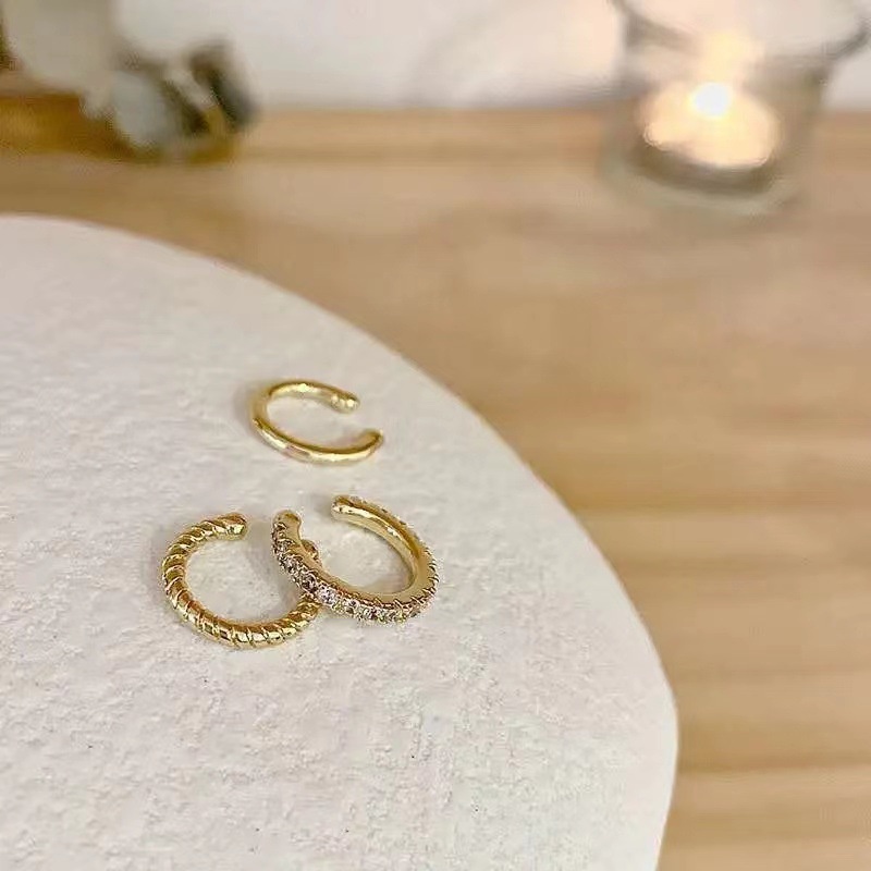 3 khuyên tai tròn đơn giản thời trang dành cho nữ