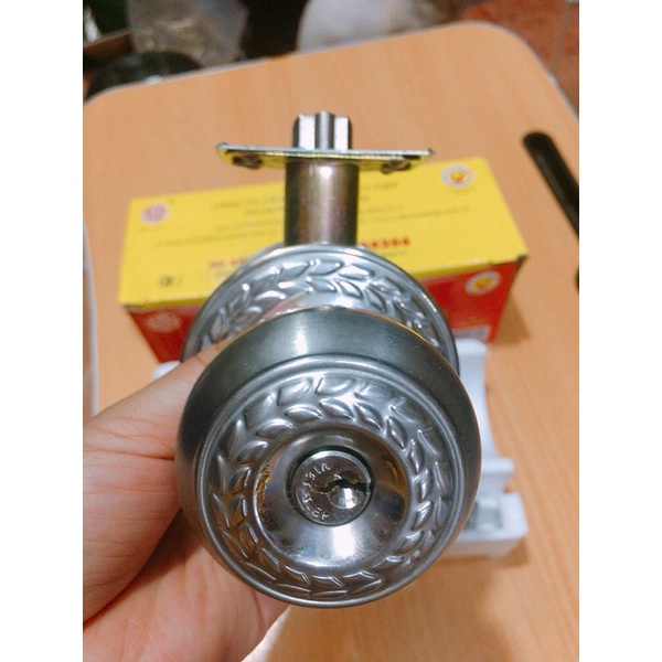 Khoá tay nắm tròn Việt Tiệp ( khoá đấm) chính hãng