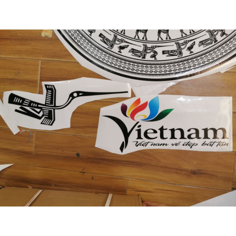 01 Tem trống đồng .