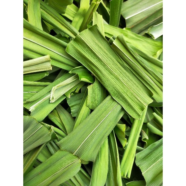 Lá dứa thơm , ... 100g