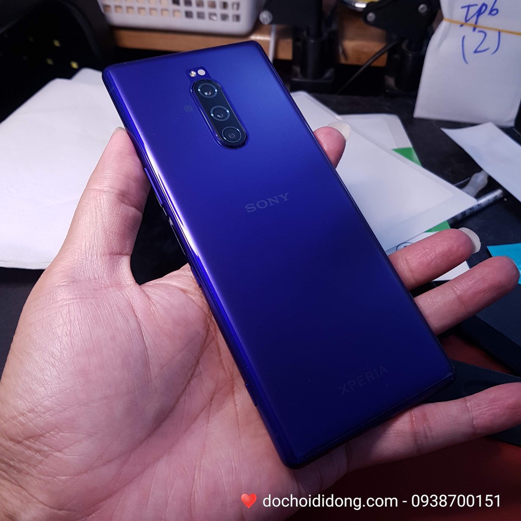 Miếng dán PPF Sony Xperia 1 trong, nhám, đổi màu cao cấp