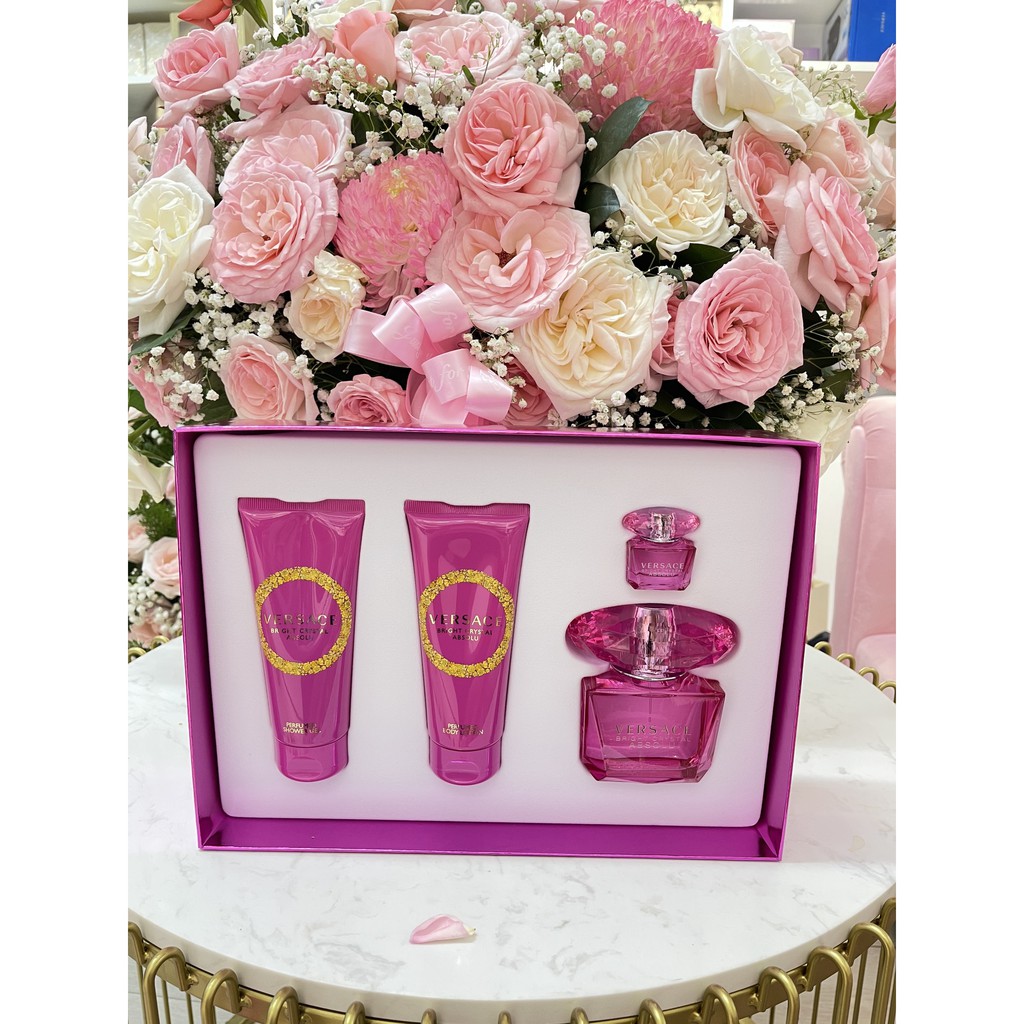 Gift set NƯỚC HOA Versace Bright Crystal Absolu (4 MÓN)