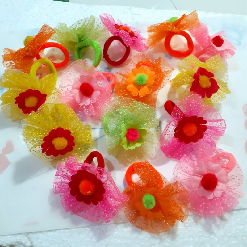 Set 2 cột đính lưới hoa to (Ảnh thật)