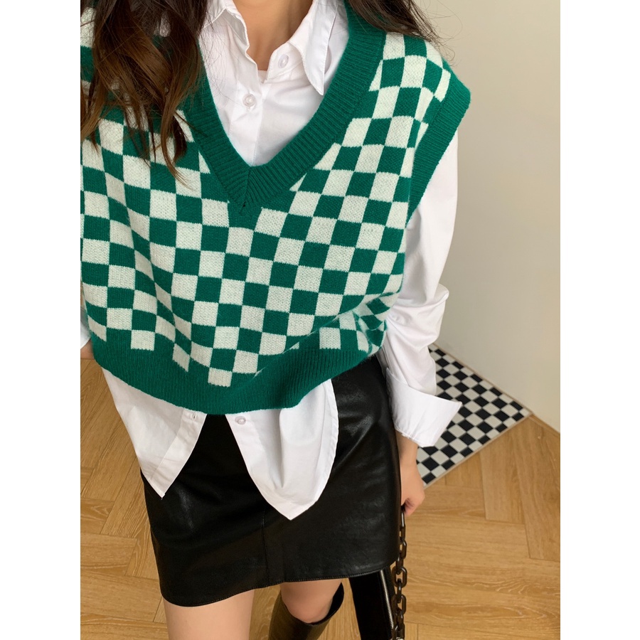 Áo len nữ cổ chữ V không tay họa tiết caro thời trang | BigBuy360 - bigbuy360.vn