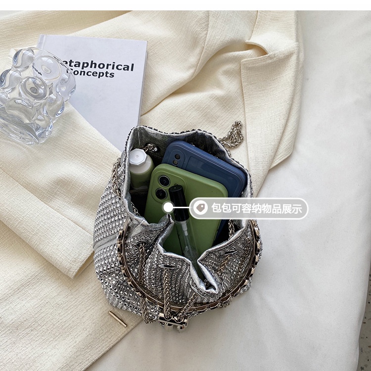 Túi Đeo Chéo Đính Đá Lấp Lánh Thiết Kế Mới Thời Trang Mùa Hè Cho Nữ 2022