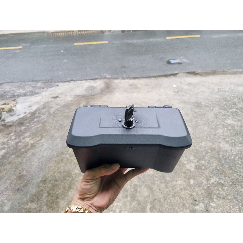 Hộp đựng đồ/điện thoại (có ổ khóa) Winner /winner X/Exciter 135-150-155