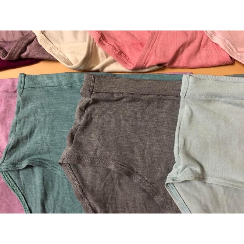 Quần chip VNXK FRUIT OF THE BLOOM