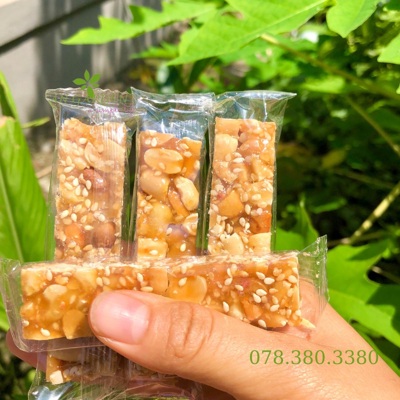 Kẹo dinh dưỡng đậu phộng - Kẹo lạc ít đường đặc sản Thanh Hóa - Thích hợp cho cả người ăn kiêng, ăn chay, bà bầu trẻ nhỏ