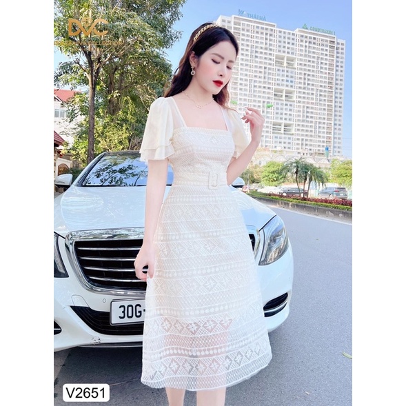 V2651 Váy ren kem tiểu thư cánh tiên cổ vuông ôm A sang chảnh  -  Dolce viva colection