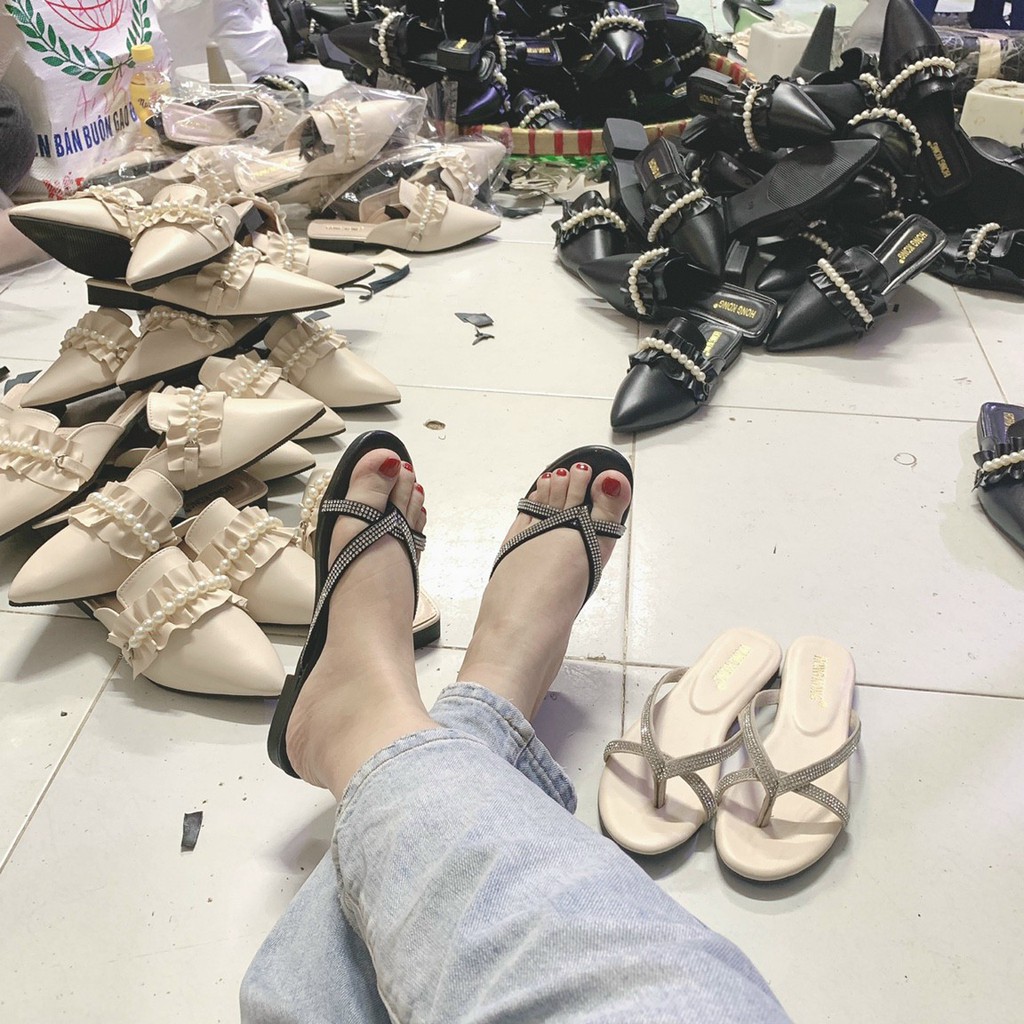 Dép Nữ Xỏ Ngón Đính Đá Phối Quai Ngang | Thời Trang Hè H3