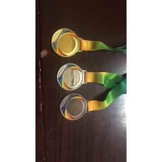 HUY CHƯƠNG DÂY 7 MÀU