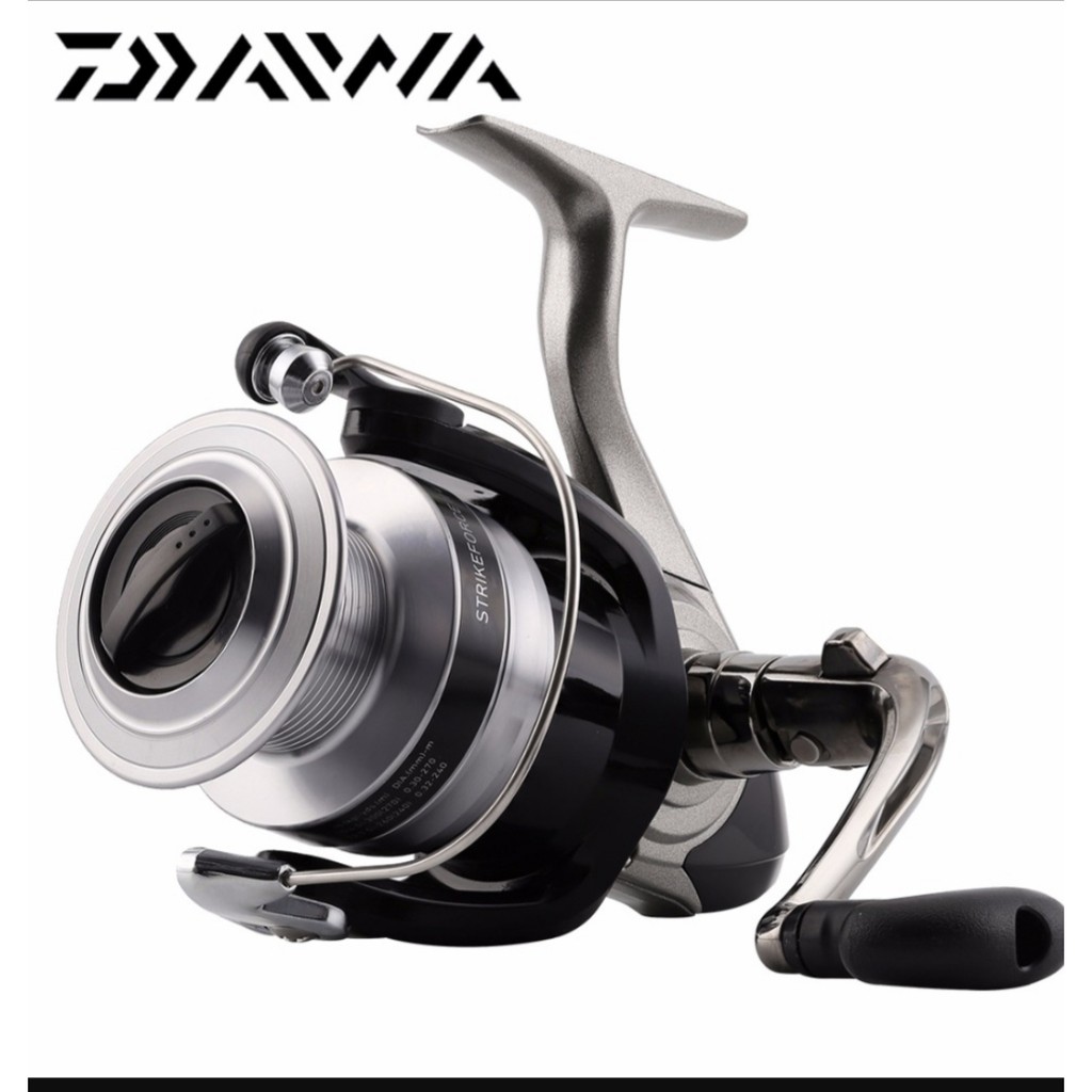 Máy Câu Cá Daiwa STRIKEFORCE 4000-B