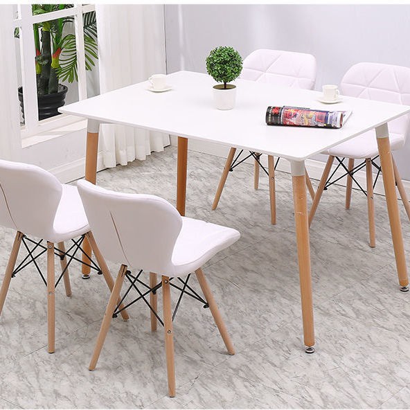 ghế tựa lưng cho phòng ngủ bình dân Bắc Âu lưới màu đỏ trang điểm Eames bướm bột rắn gỗ hiện đại và đơn giản