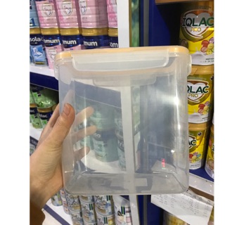 Hộp nhựa đựng Thức ăn Lock & Lock 2,6 Lít