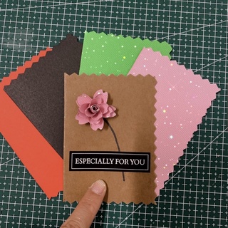 Thiệp Mừng Gắn Hoa Hồng Vuông Handmade