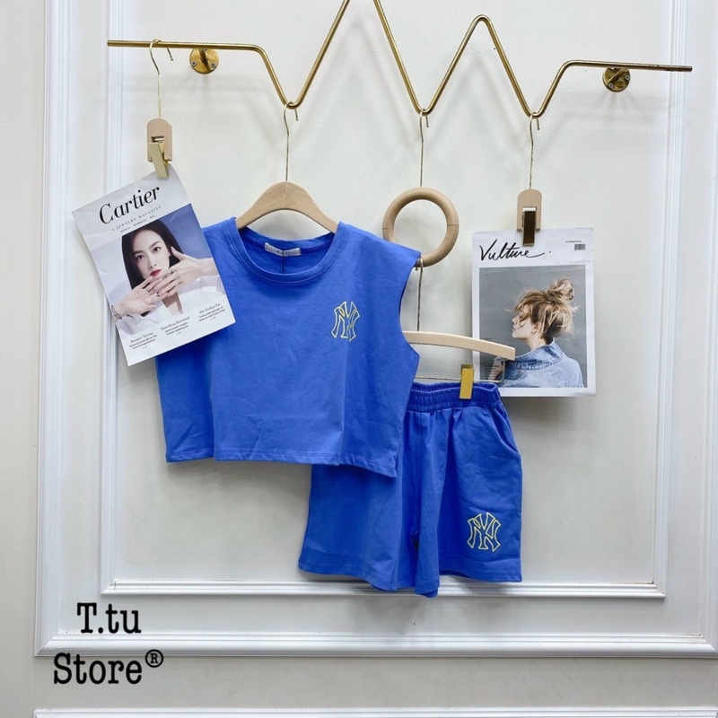 bộ đùi xát nách chữ La dán croptop