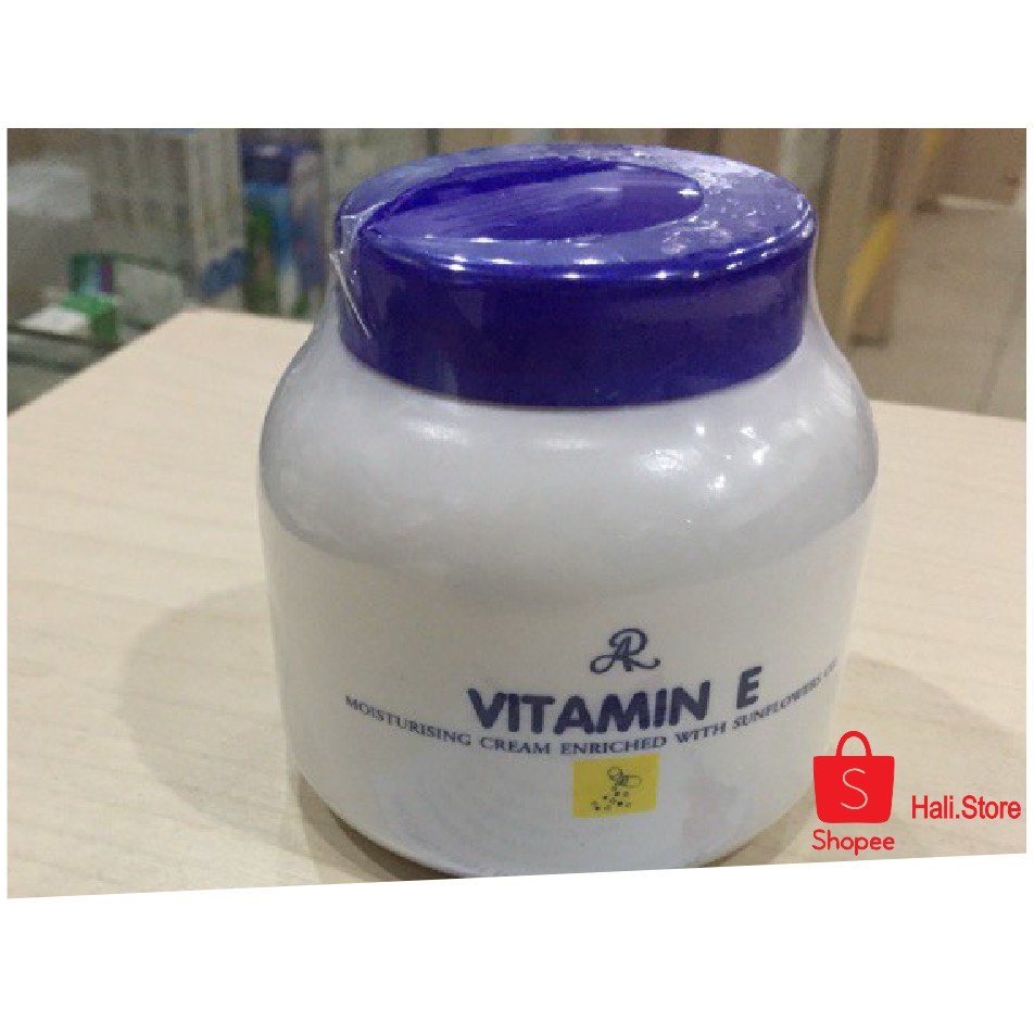 Kem dưỡng da cung cấp vitamin E