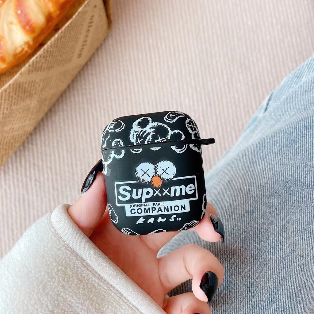 Vỏ Bảo Vệ Hộp Sạc Tai Nghe Airpods 1 / 2 / Pro Hình Kaws Sesame Street Độc Đáo | BigBuy360 - bigbuy360.vn