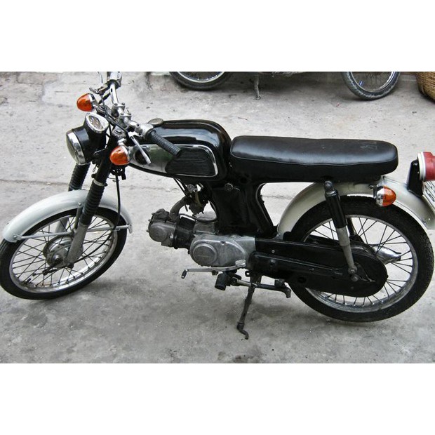 Bộ dè chắn bùn sau xe máy Honda 67