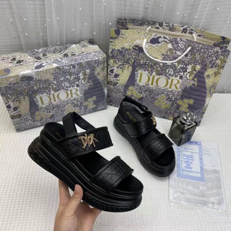 X Sandal 5p Quai Dán Đế Bằng Dio Da Kẻ Mềm Êm Fullbox Bill Túi Cao Cấp