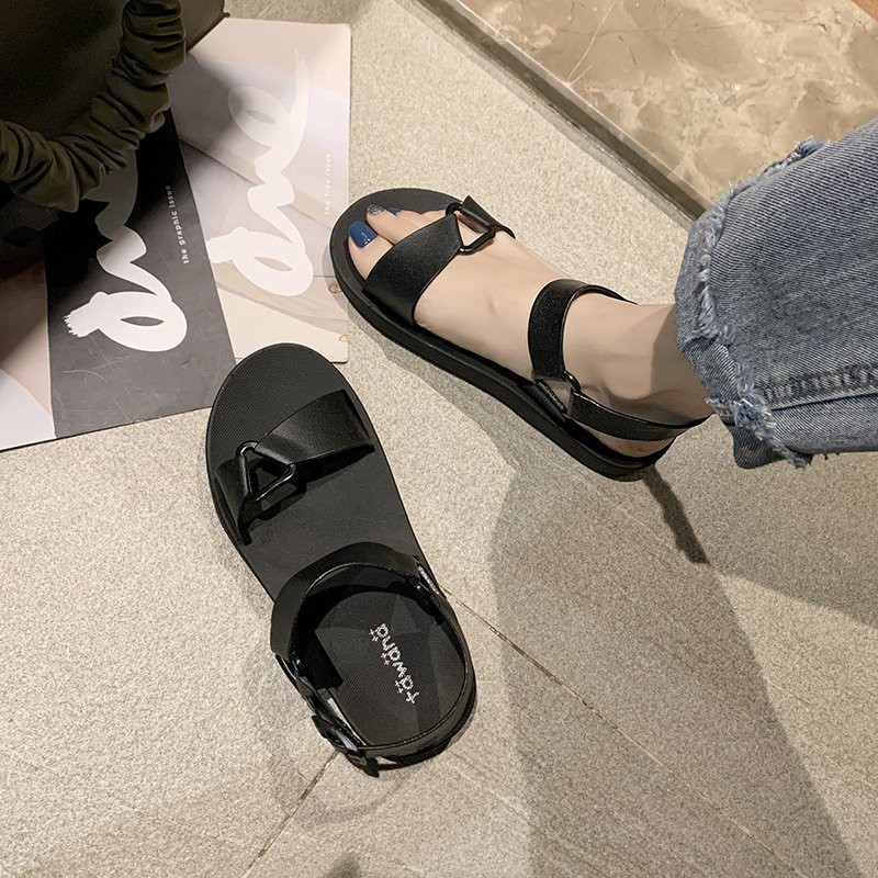 Sandal Nữ Đế Bằng 2 Quai Dán Chất Liệu Cao Su Chống Nước D157