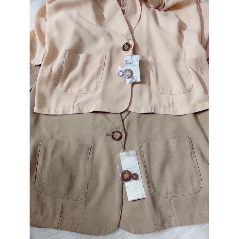 Áo blazer hè mỏng nhẹ xinh | BigBuy360 - bigbuy360.vn