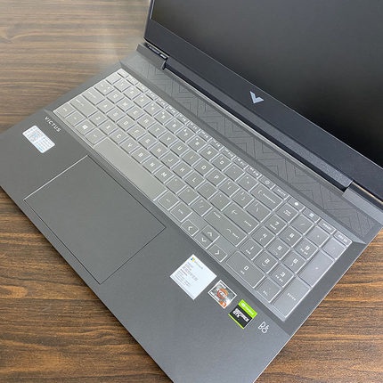 Tấm Lót Bảo Vệ Bàn Phím Máy Tính 16.1 Inch HP Light Shadow Wizard 7 Victus16-D 16-e 11th Generation Core I7 Tiện Dụng