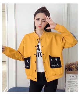 Áo khoác dù nữ hai con mắt