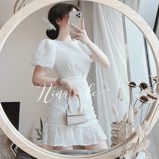 Đầm ren đuôi cá tay phồng