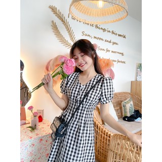 ĐẦM MIDI CỔ V PHỐI NÚT
