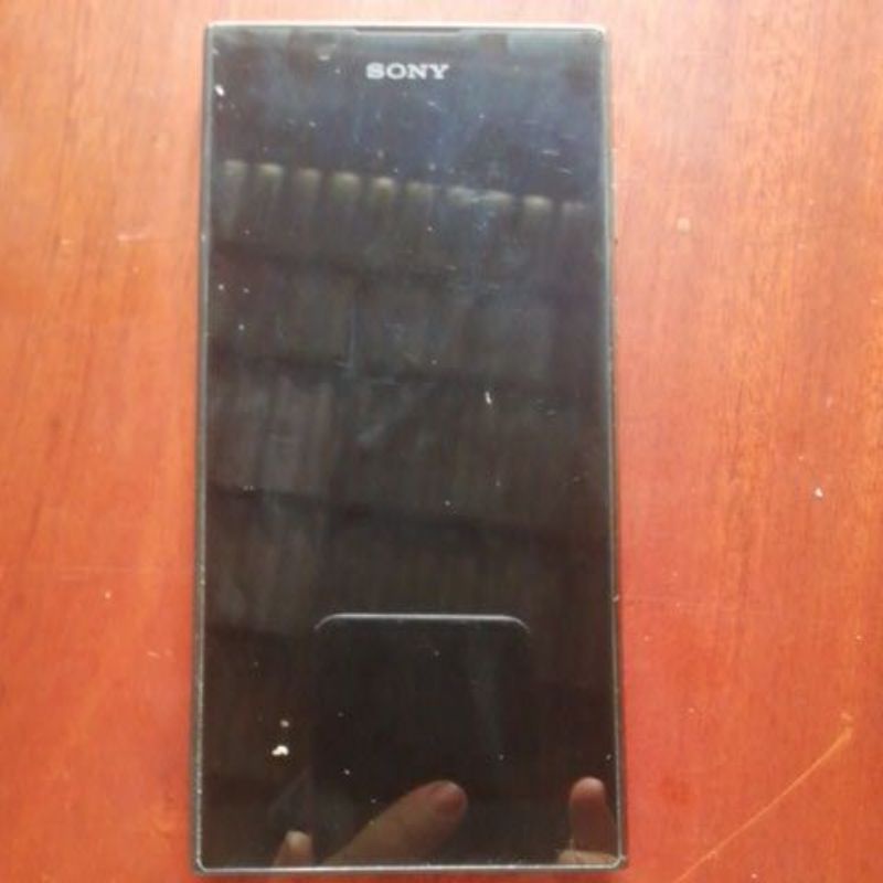 xác điện thoại sony xperia L1