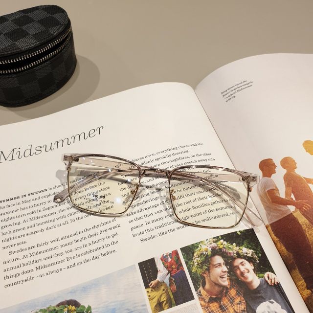 Gọng Kính Vuông Cận Cắt Vành Nam Nữ 770 đã đeo là XINH -Nhận Cắt Mắt-Tặng kèm hộp+khăn+Chai nước lau kính | BigBuy360 - bigbuy360.vn