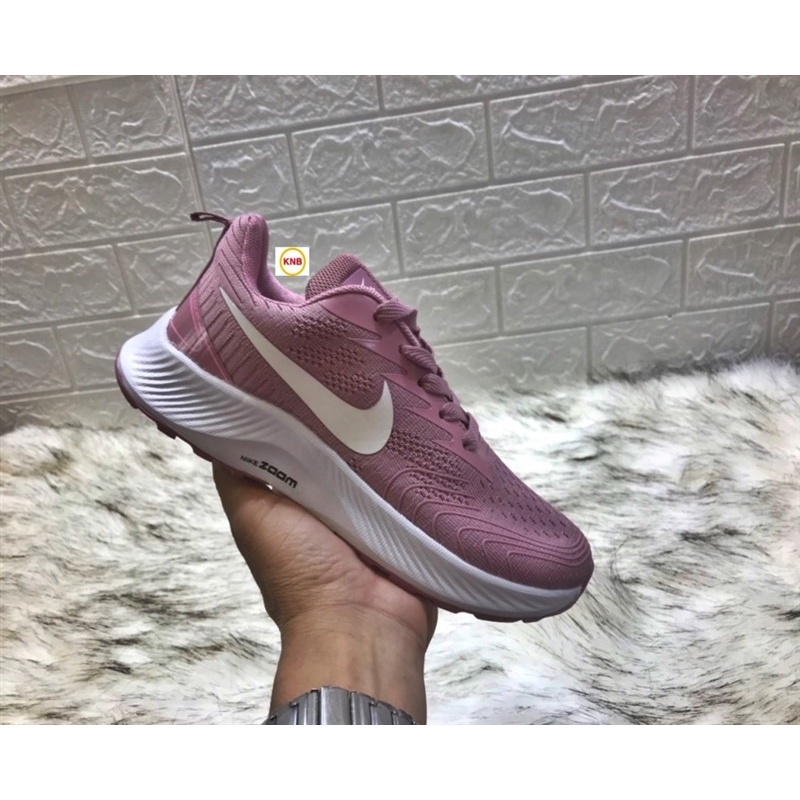 [Freeship + Tặng Kèm Tất] Giày thể thao nam Nike Zoom, Giày Nam Chạy, Đi Bộ Đế Mềm Nike Zoom hồng tím logo trắng