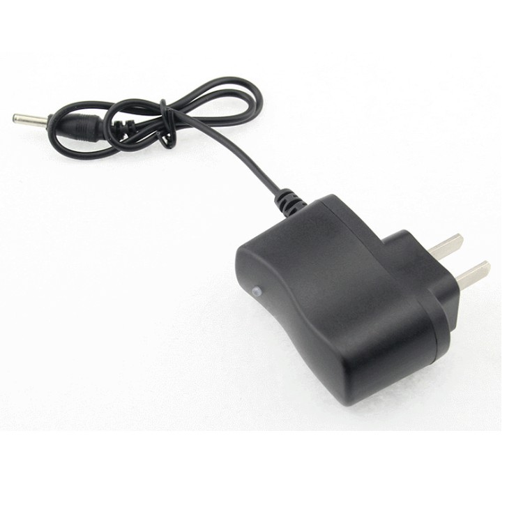 Củ sạc đèn pin cầm tay 3.7v 18650 chân cắm 3.5mm