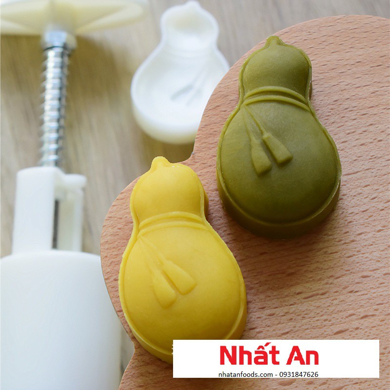 Khuôn trung thu lò xo 1 mặt trái bầu (30gr &amp; 50gr)