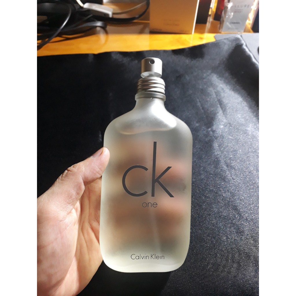 [𝗦𝗔𝗟𝗘]..::✨Nước hoa mẫu thử Calvin Klein CK One hương cam chanh thơm ngát 5ml/10ml/20ml✨::.. | BigBuy360 - bigbuy360.vn