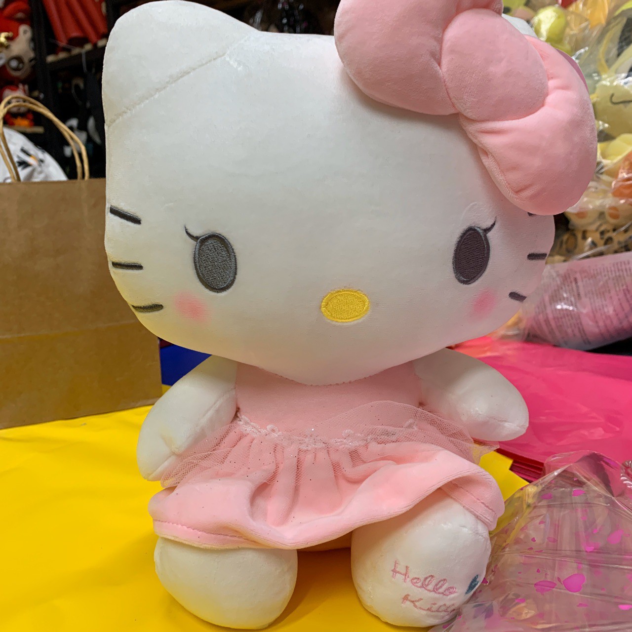 Thú Nhồi Bông Hình Mèo Hello Kitty 0422