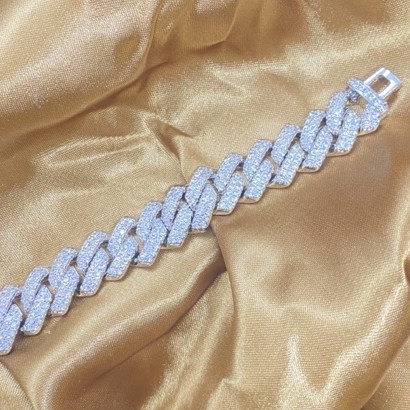 CUBAN MIAMI BẢN ĐÁ CZ  NHÂN TẠO ĐẸP NHƯ KIM CƯƠNG MAMA KING