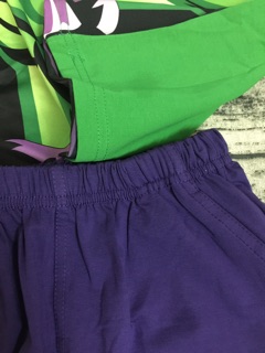 Bộ Hulk cơ bắp lửng