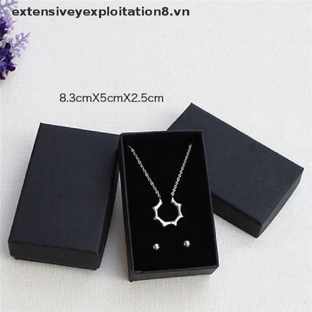 Hộp Đựng Trang Sức Bằng Giấy Đen Sang Trọng