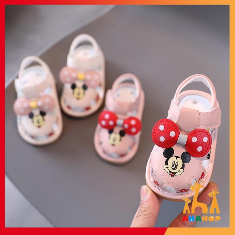 Giày sandal bé gái - Sandal tập đi cho bé gái hình Mickey chất da PU đế chống trơn trượt có còi siêu mềm A1