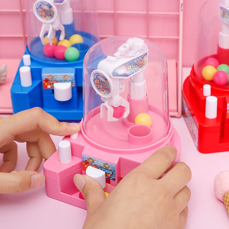 máy vuốt đồ chơi rung với cùng một làm kẹo mini cho trẻ em nhỏ trong nhà kẹp búp bê gắp bóng viên nang