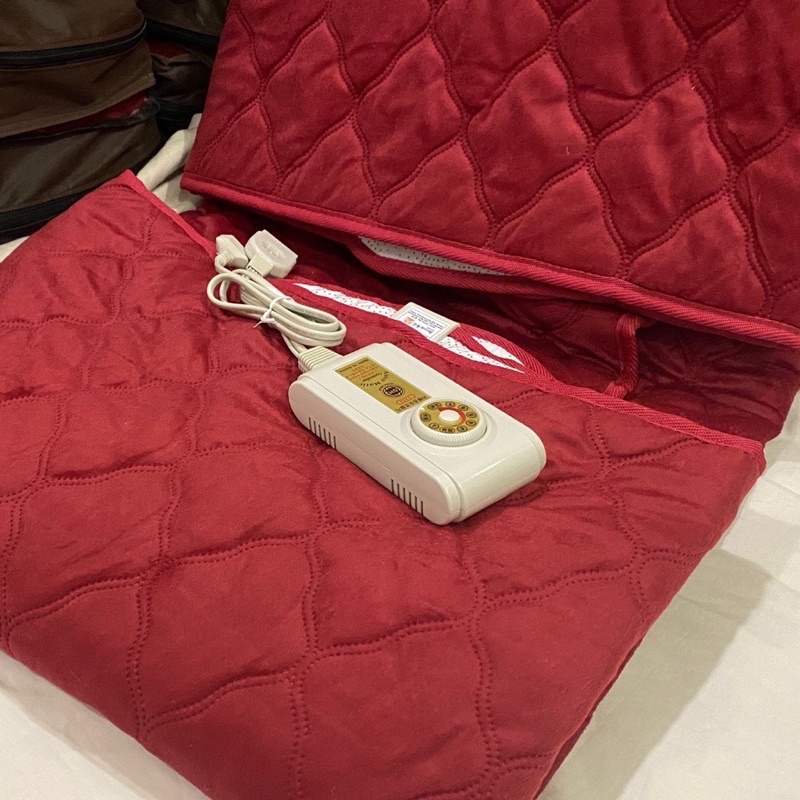 Đệm sưởi điện Hàn Quốc Làm Ấm - Giúp Lưu Thông Khí Huyết Dùng Cho Gia Đình , Kích thước 135x180cm