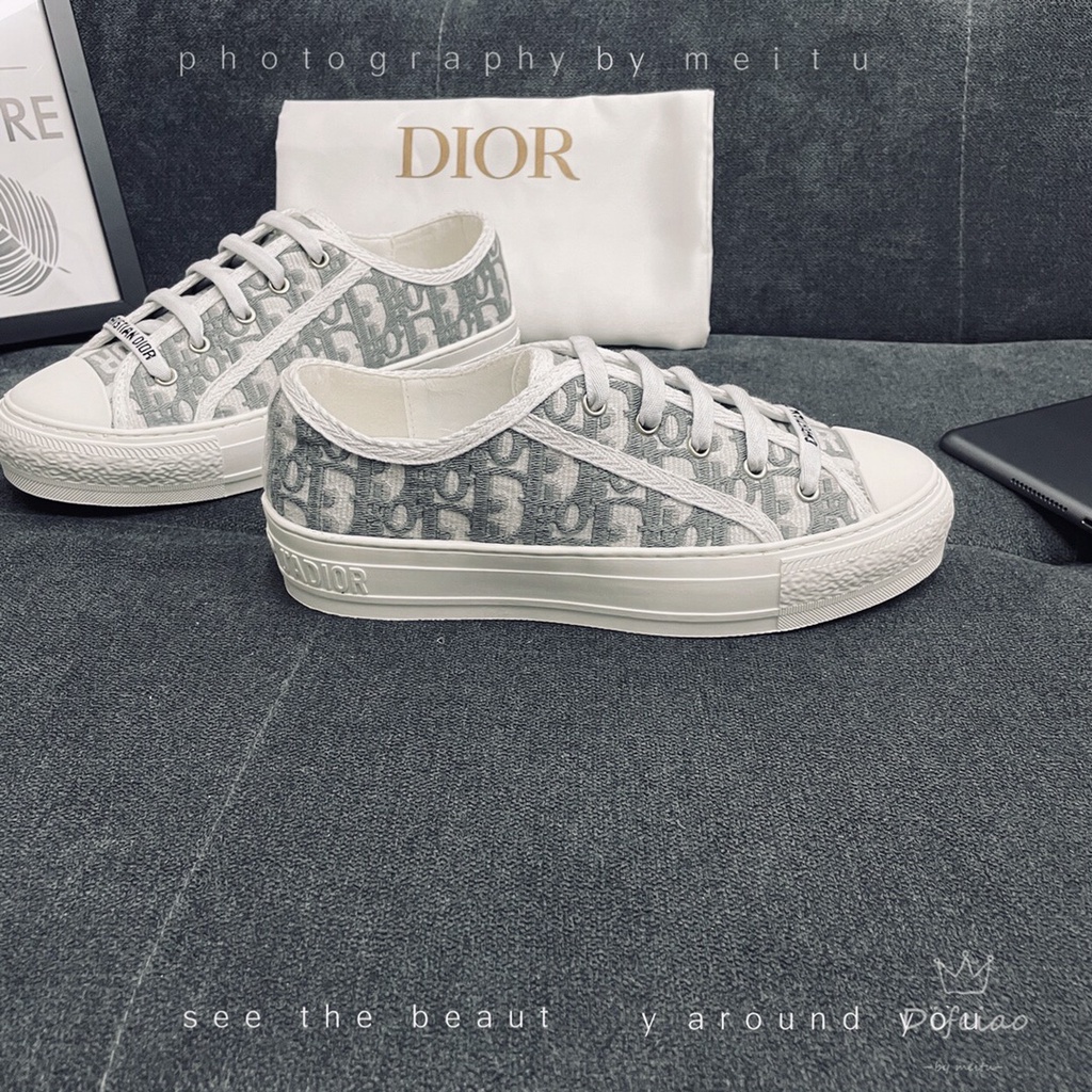 Giày SNEAKER 2022 Vải Cotton Thêu Họa Tiết Mới