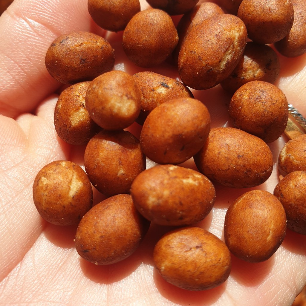 Đậu Phộng Da Cá Socola Lon 180Gram
