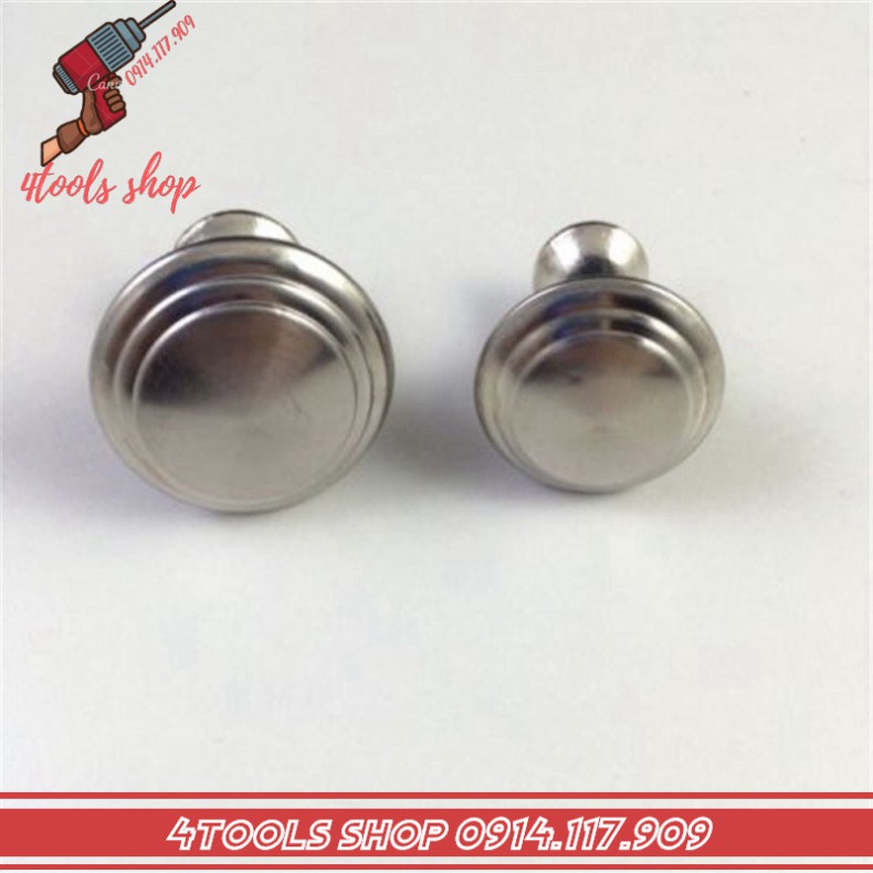 Núm nắm tủ màu trắng bạc