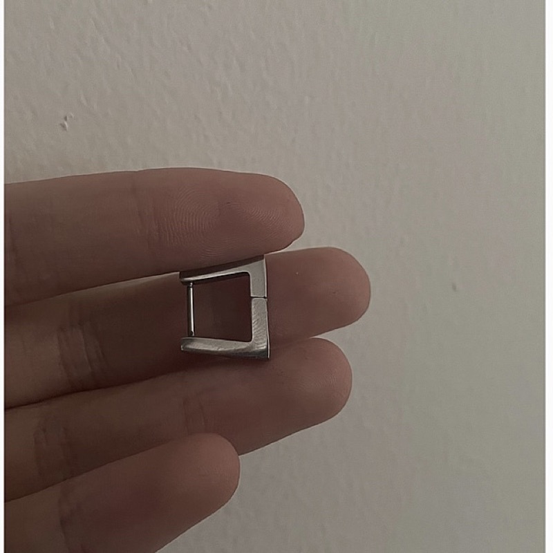 Khuyên tai thép y tế nam nữ kiểu dáng cá tính nhiều hình dáng